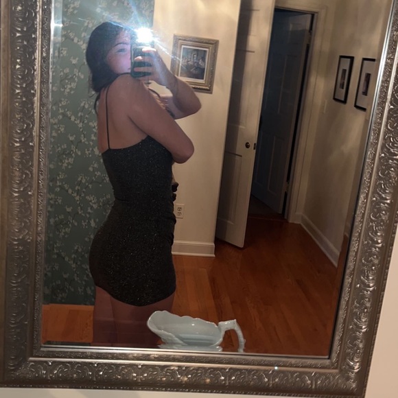 CUTE HOCO DRESS!! - Picture 2 of 2